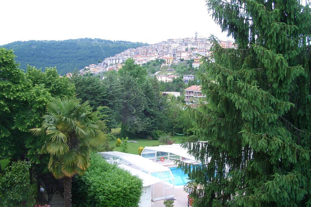 King Hotel Fiuggi Exterior foto